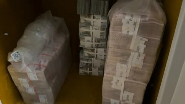 Alihan Kuriş İkinci Evdeki Gizli Bölmede Yakalandı! Telefonunu Evde Bırakıp Kaçmış